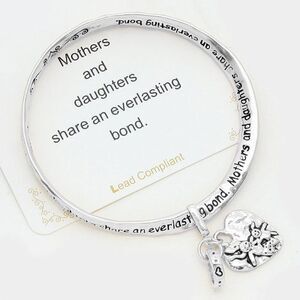 "Mothers and daughters" heart silver bracelet